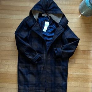 VINCE, wool blend lined coat w/zip-up hood, brown & navy plaid, Men’s large.